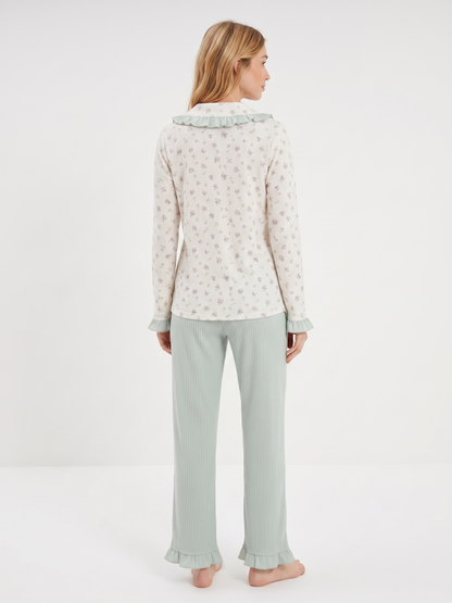 Pyjama fleuri à volants