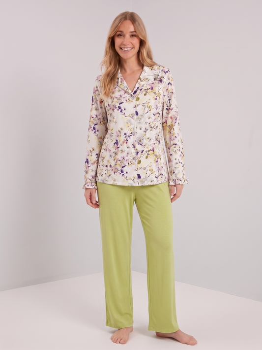 Pyjama fleuri et vert pomme